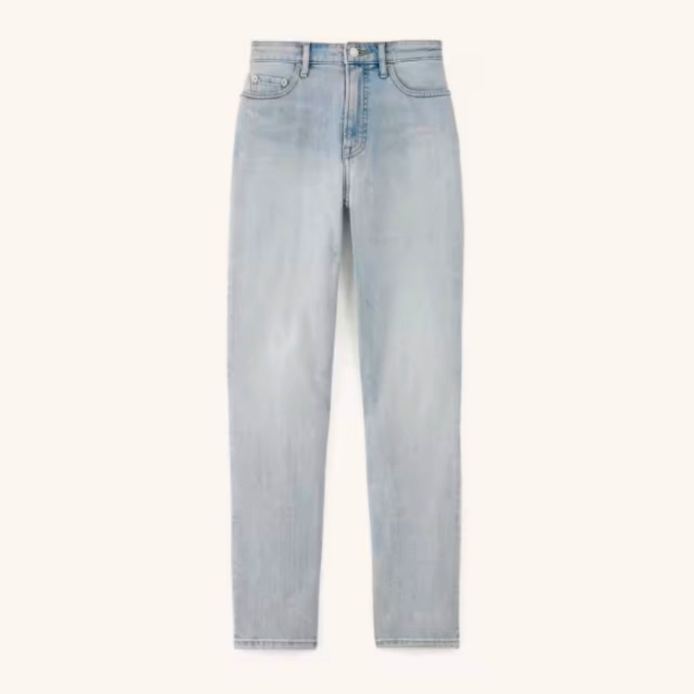 NWT Everlane The Curvy Cheeky Straight Jean in sky blue size 23 R